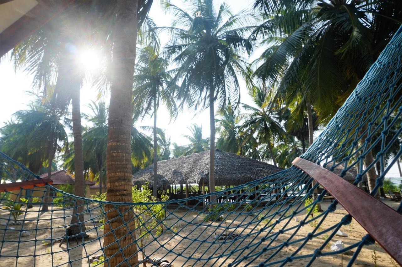 Kitelantis Hotel And Resort カルピティヤ エクステリア 写真